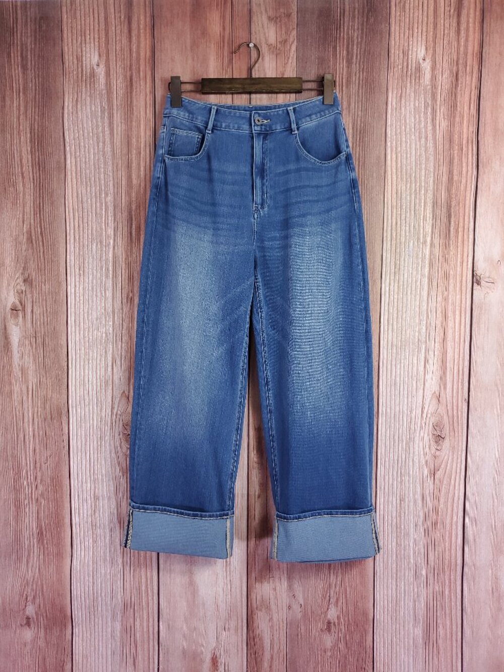 NWT Halara High Waisted Wide Leg Cuffed Jeans Womens Medium HalaraFlex Denim